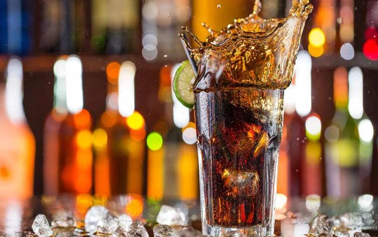 نوشیدنیهای شیرینشده موجب ضربان قلب نامنظم میشود