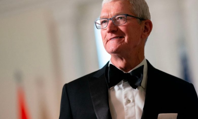 اپل از مجری معروف خواست که مقام دولت آمریکا را به برنامه‌اش دعوت نکند
