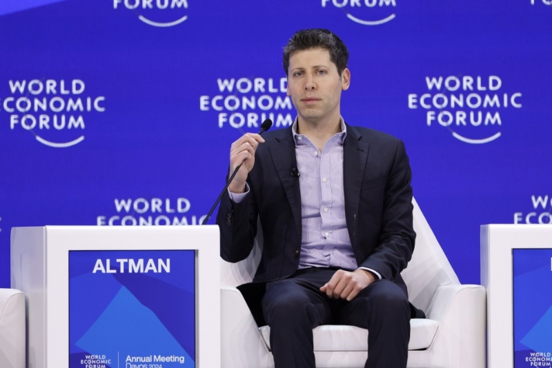 خالق ChatGPT در سفر به خاورمیانه خواستار ائتلاف جهانی برای هوش مصنوعی شد