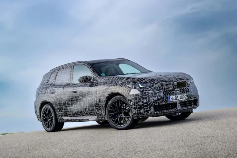 شاسی‌بلند جذاب BMW X3 2025 به نمایش درآمد