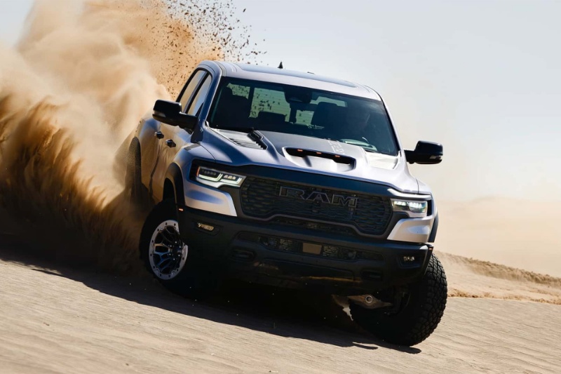 پیکاپ قلدر RAM 1500 RHO با موتور قدرتمند و ظاهر خشن رونمایی شد