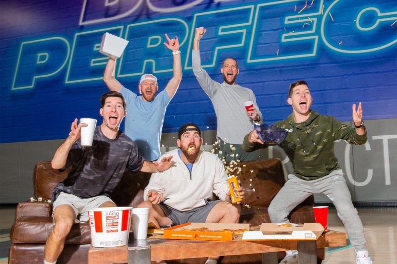 کانال معروف Dude Perfect در یوتیوب ۱۰۰ میلیون دلار سرمایه دریافت کرد