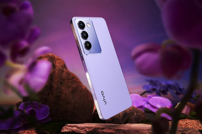 عرضه یک گوشی با ۵ نام مختلف؛ سیاست عجیب برند ویوو