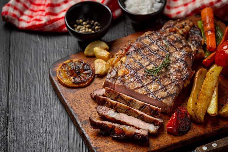 چرا رژیم غذایی ناسالم باعث سرطان می‌شود؟