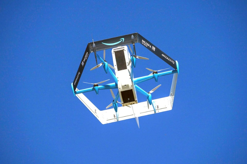 گرمای سوزان آمریکا، پهپادهای کالارسان آمازون را دچار مشکل کرد