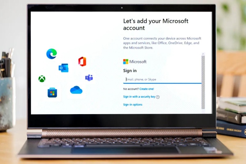 مایکروسافت در تلاش برای ترویج Microsoft Account، راهنمای ساخت حساب محلی را حذف کرد