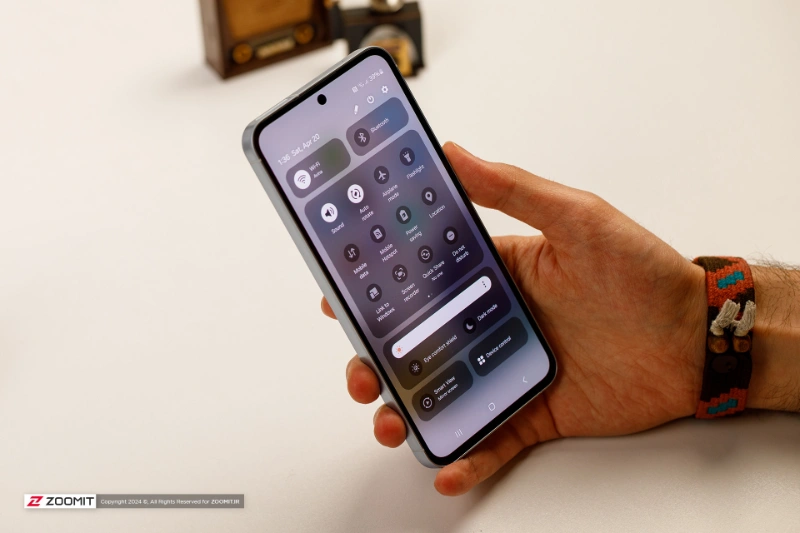آپدیت One UI 7 سامسونگ احتمالا شباهت زیادی به iOS 18 خواهد داشت