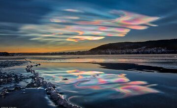 تصویر روز ناسا: ابرهای رنگین‌کمانی بر فراز سوئد