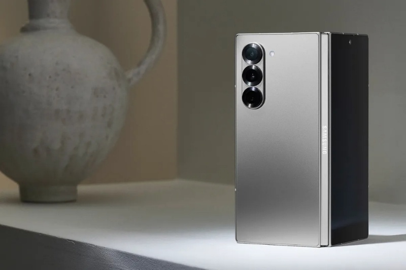 سامسونگ بیسروصدا قیمت گوشیهای تاشدنیاش را ۱۰۰ دلار افزایش داد