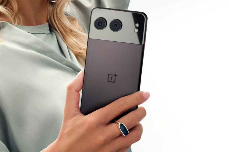 گوشی وانپلاس نورد ۴ با طراحی جالب و وعده ۴ آپدیت اندروید رونمایی شد