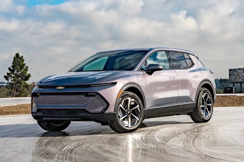 شاسیبلند برقی شورولت Equinox با بُرد شگفتانگیز ۵۷۳ کیلومتر، تسلا مدل Y را کنار زد