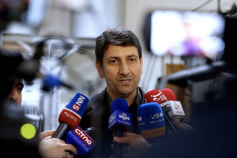 وزیر ارتباطات: حکمرانی قانونمند در فضای مجازی را به جد دنبال میکنیم