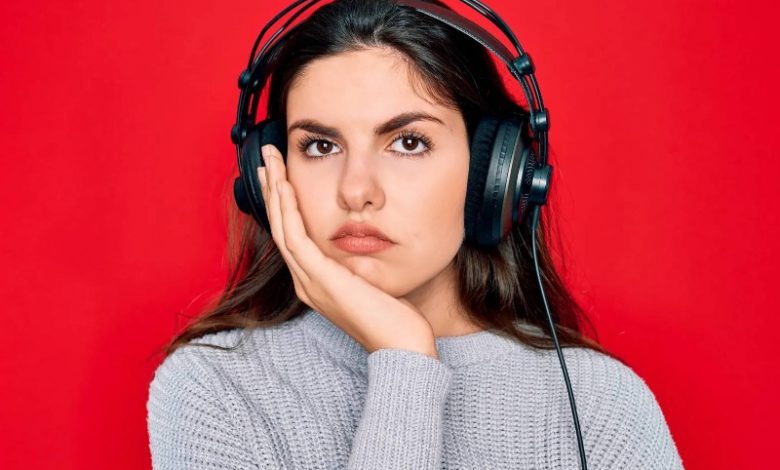 چرا از صدای ضبطشده خودمان متنفر هستیم؟