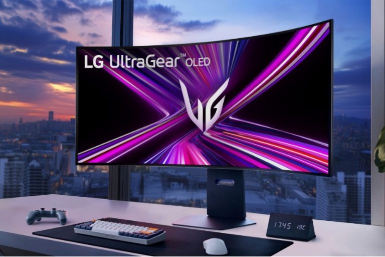 این مانیتور گیمینگ OLED الجی خمشونده است و وضوح خیرهکننده 5K2K دارد