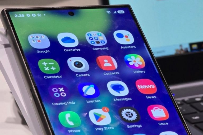 با One UI 7 کاربران سامسونگ بالأخره می‌توانند اپ‌دراور را به فهرستی عمودی تبدیل کنند
