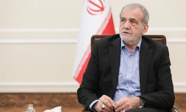 رئیسجمهور: رهبری به هیچ وجه نگفتند فیلتر کنید، گفتند حاکمیت کنید