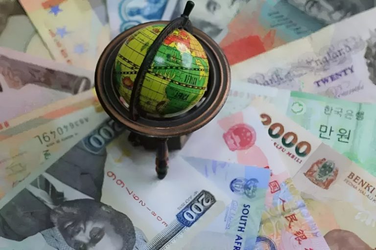 قویترین واحدهای پولی دنیا در سال ۲۰۲۴ کدامها هستند؟