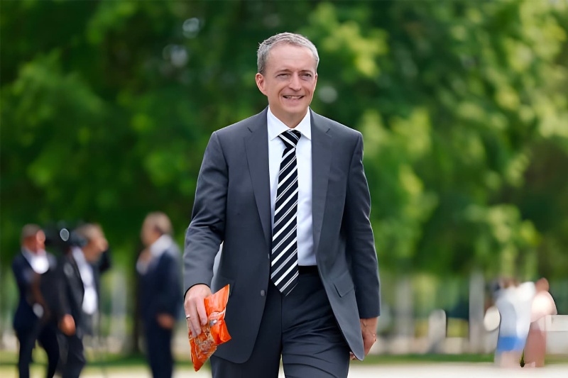 مدیرعامل بازنشسته اینتل بیش از ۱۰ میلیون دلار حق سنوات دریافت میکند