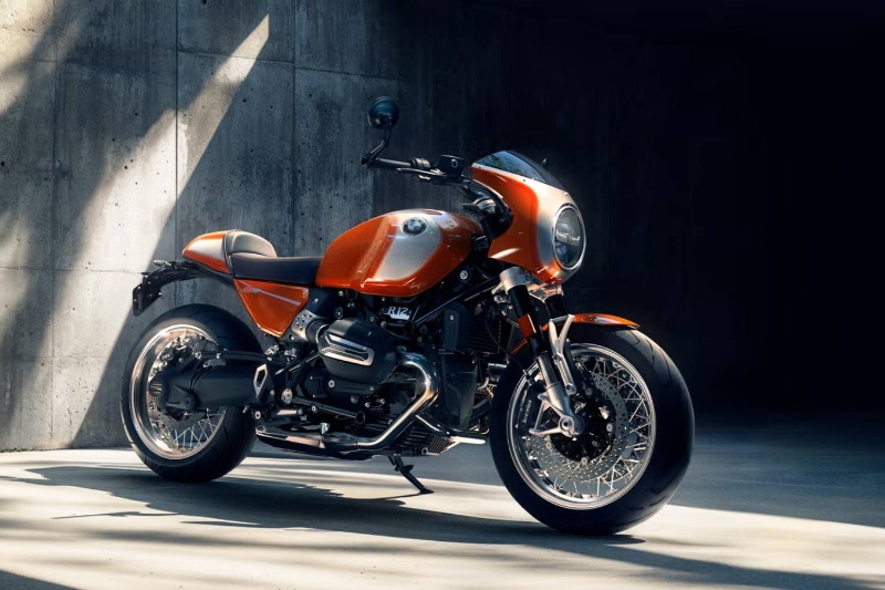 موتورسیکلت ۲۰۲۵ بیامو رونمایی شد؛ پرسرعت و پایبند به ریشهها