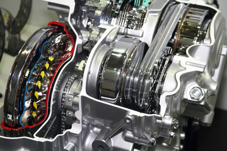 گیربکس اتوماتیک معمولی یا گیربکس CVT؛ کدامیک بهتر است؟
