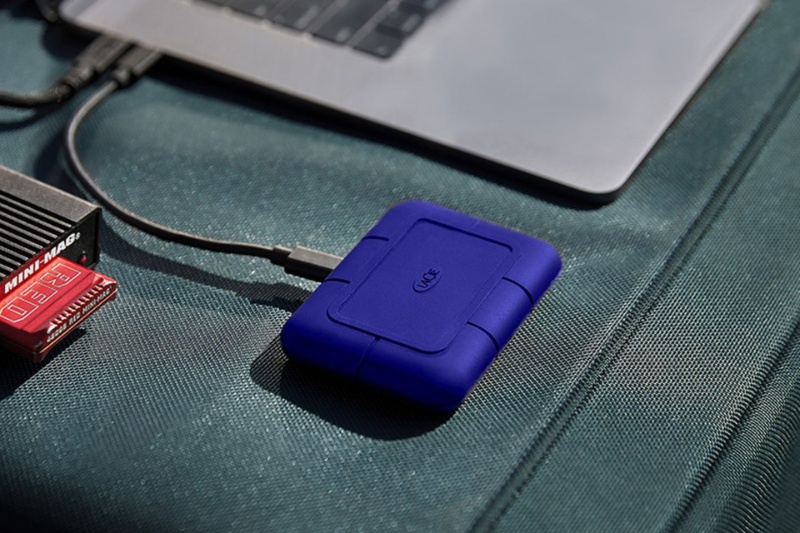 اولین SSD-های اکسترنال پرسرعت تاندربولت ۵ با قیمتهای نجومی معرفی شدند