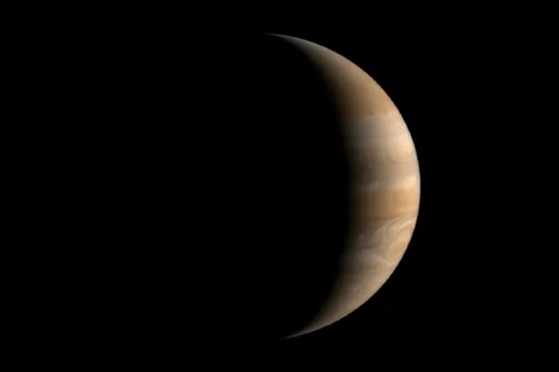 جسمی میانستارهای احتمالاً مدار چهار سیاره منظومه شمسی را تغییر داده است