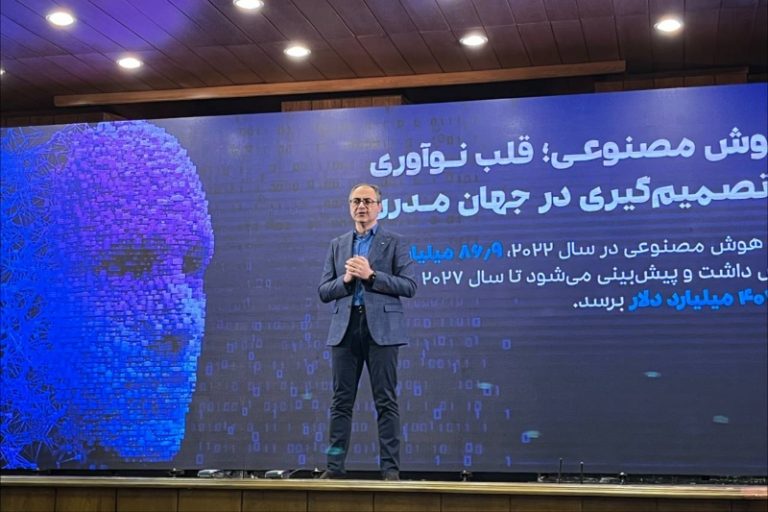 مدیرعامل ابرآمد: کسب‌وکارها برای توسعه باید در مسیر فناوری‌های نوین بازتعریف شوند