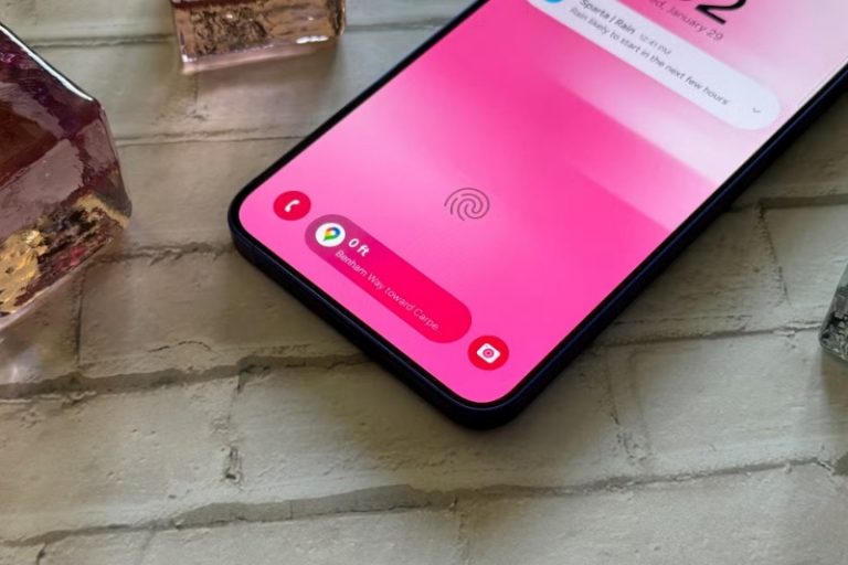 گوگلمپ اکنون از قابلیت Now Bar در One UI 7 پشتیبانی میکند