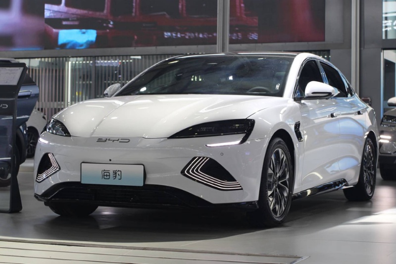 بیوایدی استفاده آزمایشی از باتریهای پیشرفته حالت جامد در خودروهای برقی را از سال ۲۰۲۷ آغاز میکند