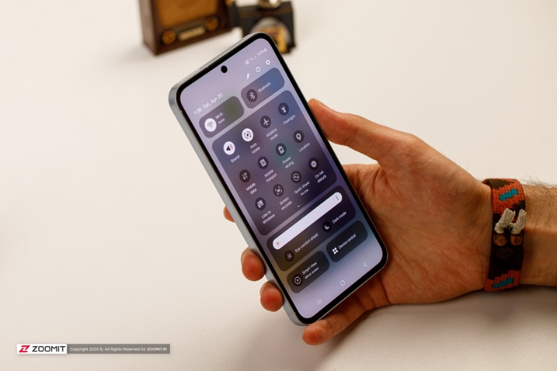 سامسونگ تلویحا اشاره کرد که این قابلیت One UI 7 برای گوشی‌های قدیمی منتشر نمی‌شود