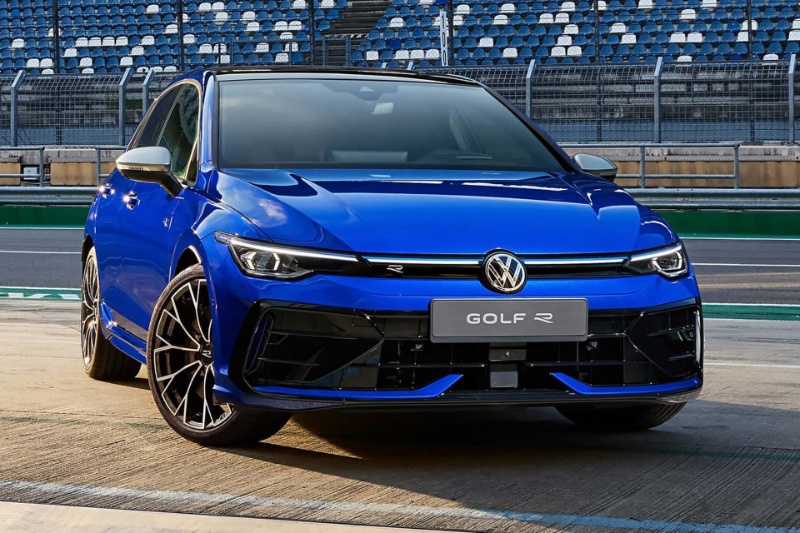 قیمت خودرو محبوب «گلف» افزایش یافت