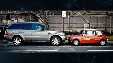 کدام خودرو ایمنتر است؟ / بزرگتر یا کوچکتر؟