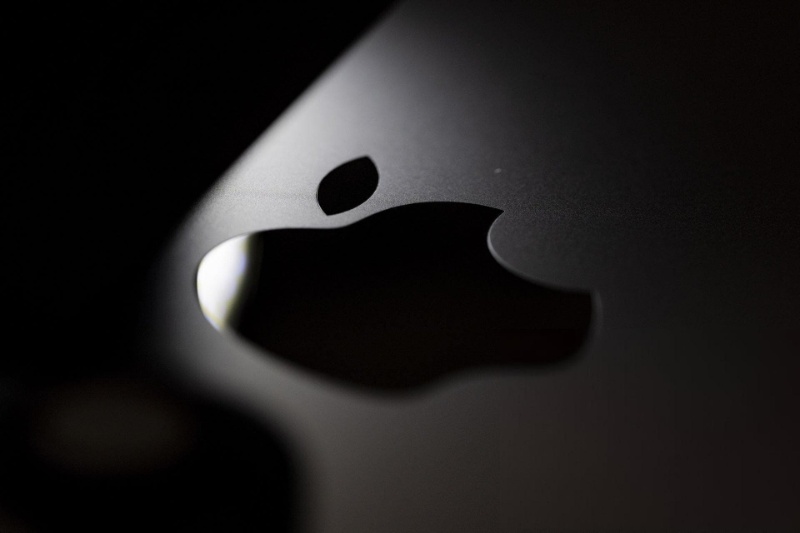 بریتانیا، اپل را به ازبین‌بردن رقابت در بازار مرورگرهای موبایل متهم کرد