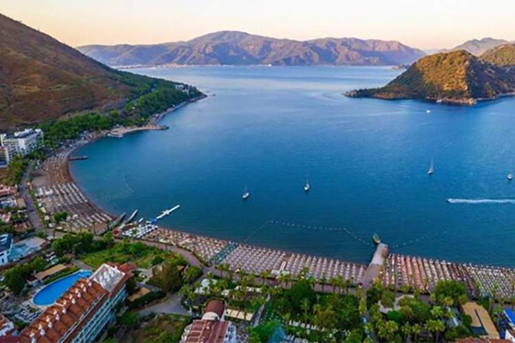 بهترین آب‌وهوای مارماریس برای سفر چیست؟