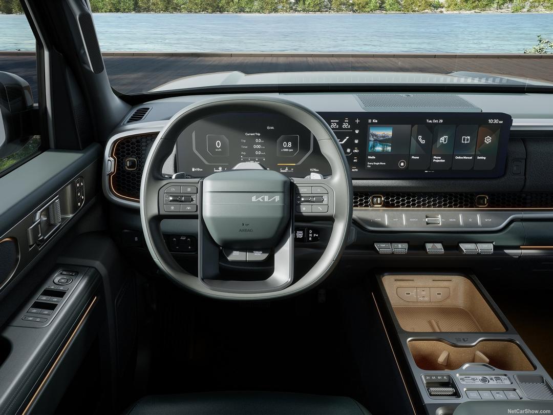 تاسمان، اولین وانت کیا به ایران رسید/ عکس