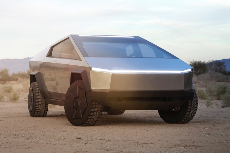 تسلا ۴۶ هزار دستگاه سایبرتراک را بهدلیل مشکلی عجیب فراخوان کرد