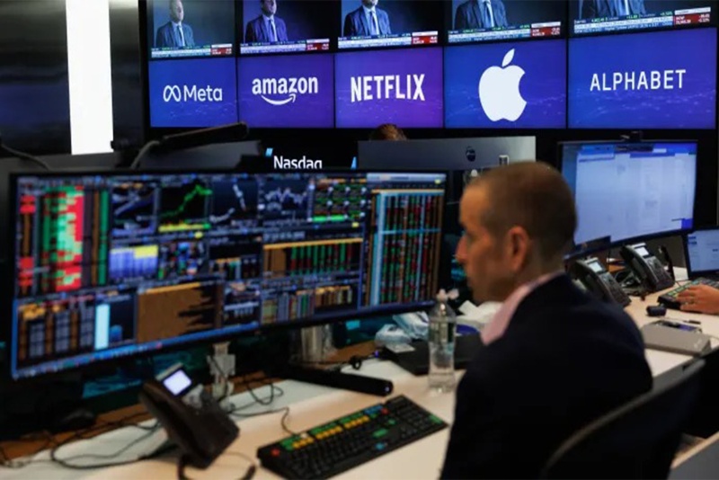کاهش ۷۵۰ میلیارد دلاری ارزش شرکتهای بزرگ فناوری در پی ریزش تاریخی بازار بورس آمریکا
