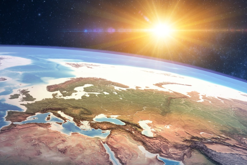 بریتانیا پیشگام مهندسی زمین؛ آزمایشها برای کاهش تابش خورشید بهزودی آغاز میشود