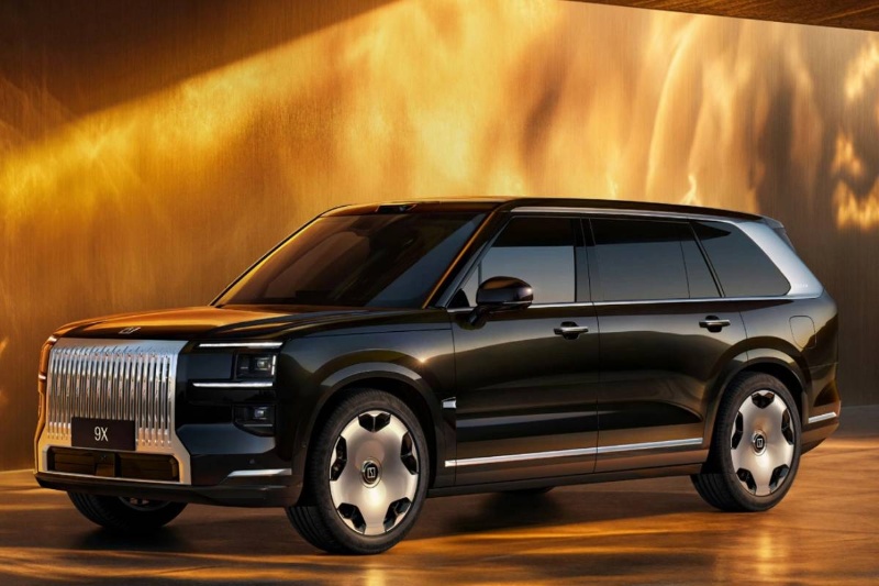 خودروساز چینی زیکر تصاویر رسمی شاسیبلند غولپیکر 9X را منتشر کرد؛ رونمایی در نمایشگاه شانگهای