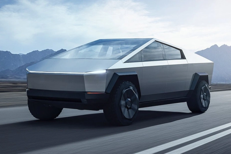 مدل دیفرانسیلعقب تسلا سایبرتراک با قیمت ۷۰ هزار دلار از راه رسید