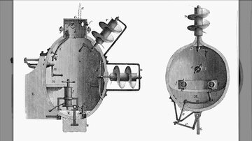 نخستین زیردریایی نظامی جهان / عکس