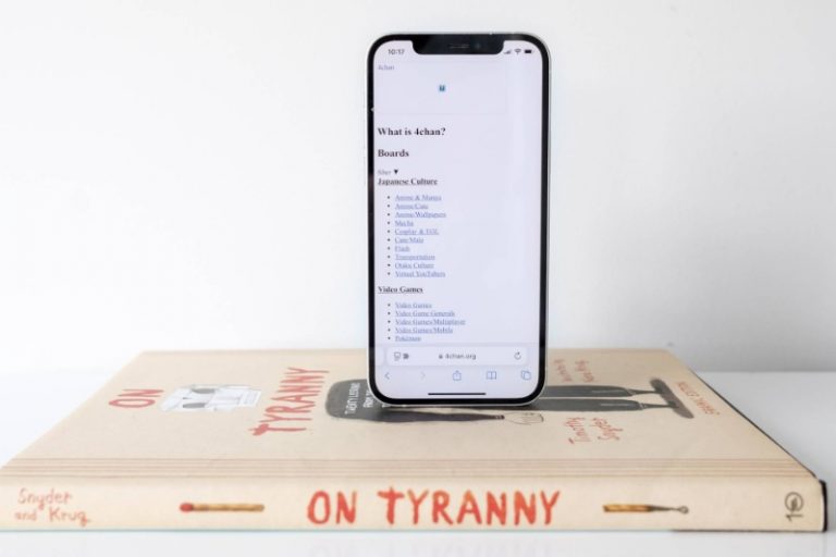 هک بدنامترین انجمن اینترنت؛ 4chan از دسترس خارج شد