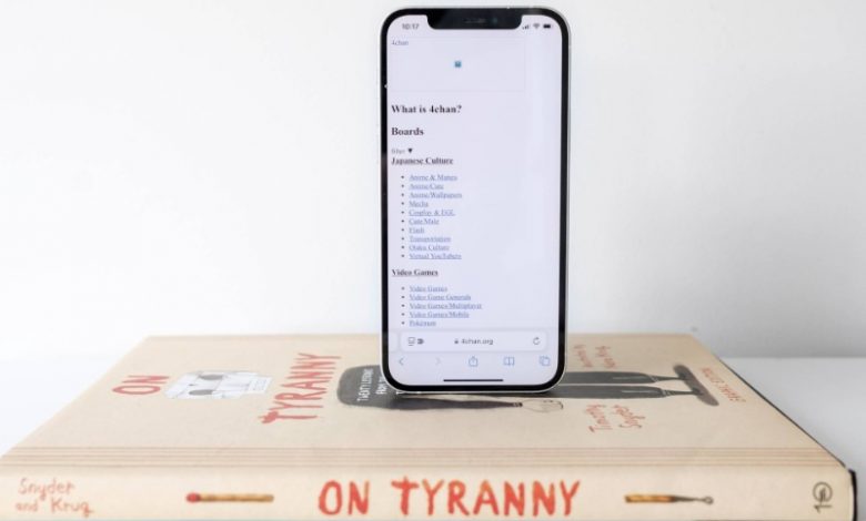 هک بدنامترین انجمن اینترنت؛ 4chan از دسترس خارج شد