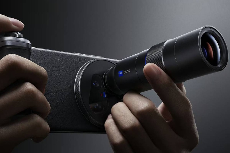 ویوو X200 اولترا رونمایی شد؛ پرچمدار تمامعیار برای رقابت با برترین گوشیهای دنیا