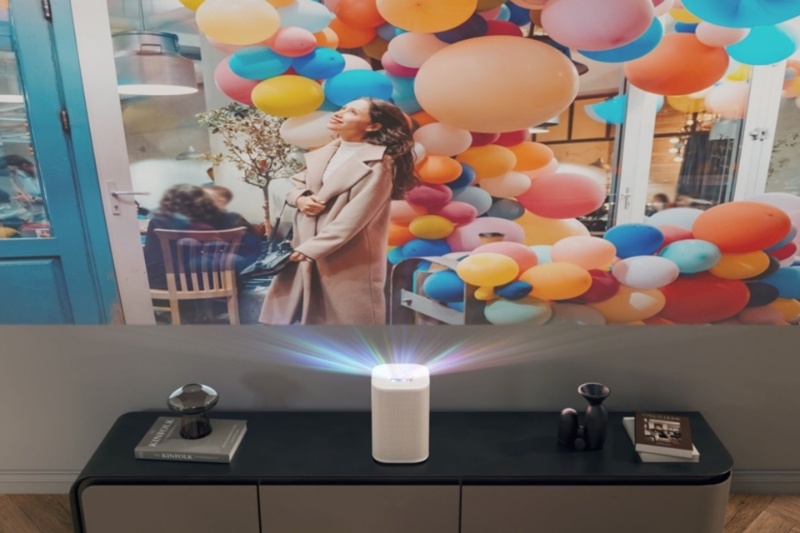 پروژکتور 4K جدید سامسونگ با سیستم تعامل لمسی معرفی شد