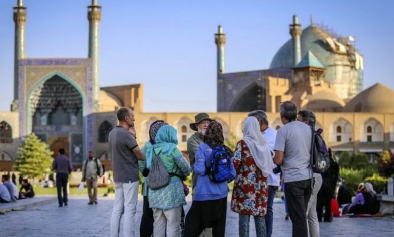 کارت ریالی برای گردشگران خارجی صادر میشود
