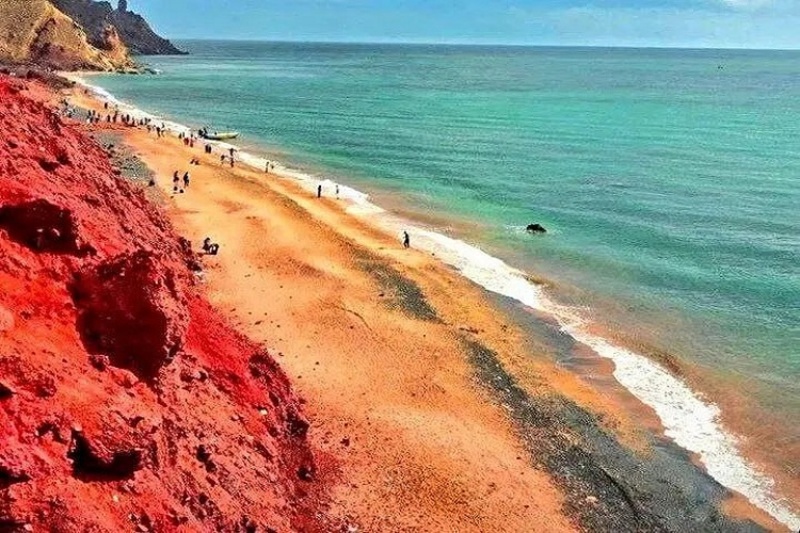 کارزاری برای بازگرداندن خاکهای جادویی؛ هرمز را نجات بدهیم