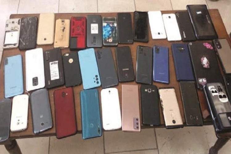 گوشی‌های سرقتی تهران چطور سر از کابل درمی‌آورند؟