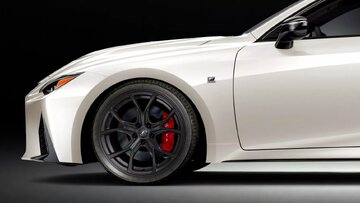 آخرین فرصت برای خرید لکسوس ۸ سیلندر /عکس