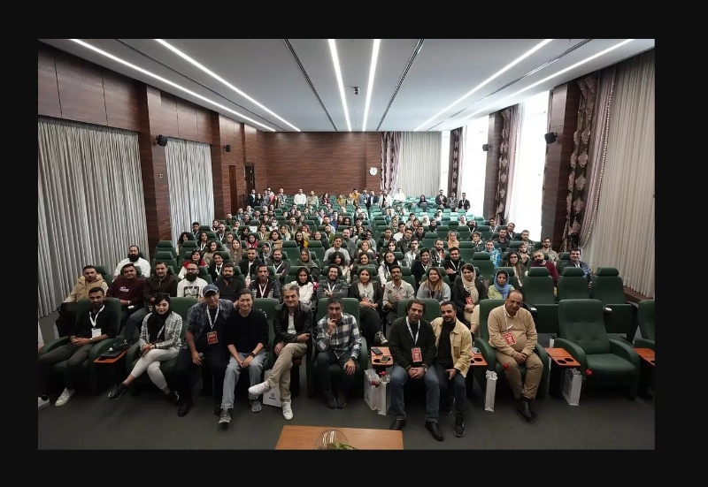 از تولد تا خاموشی «نارنجی»؛ روایت علیاصغر هنرمند در صبحانه کاری ماگ